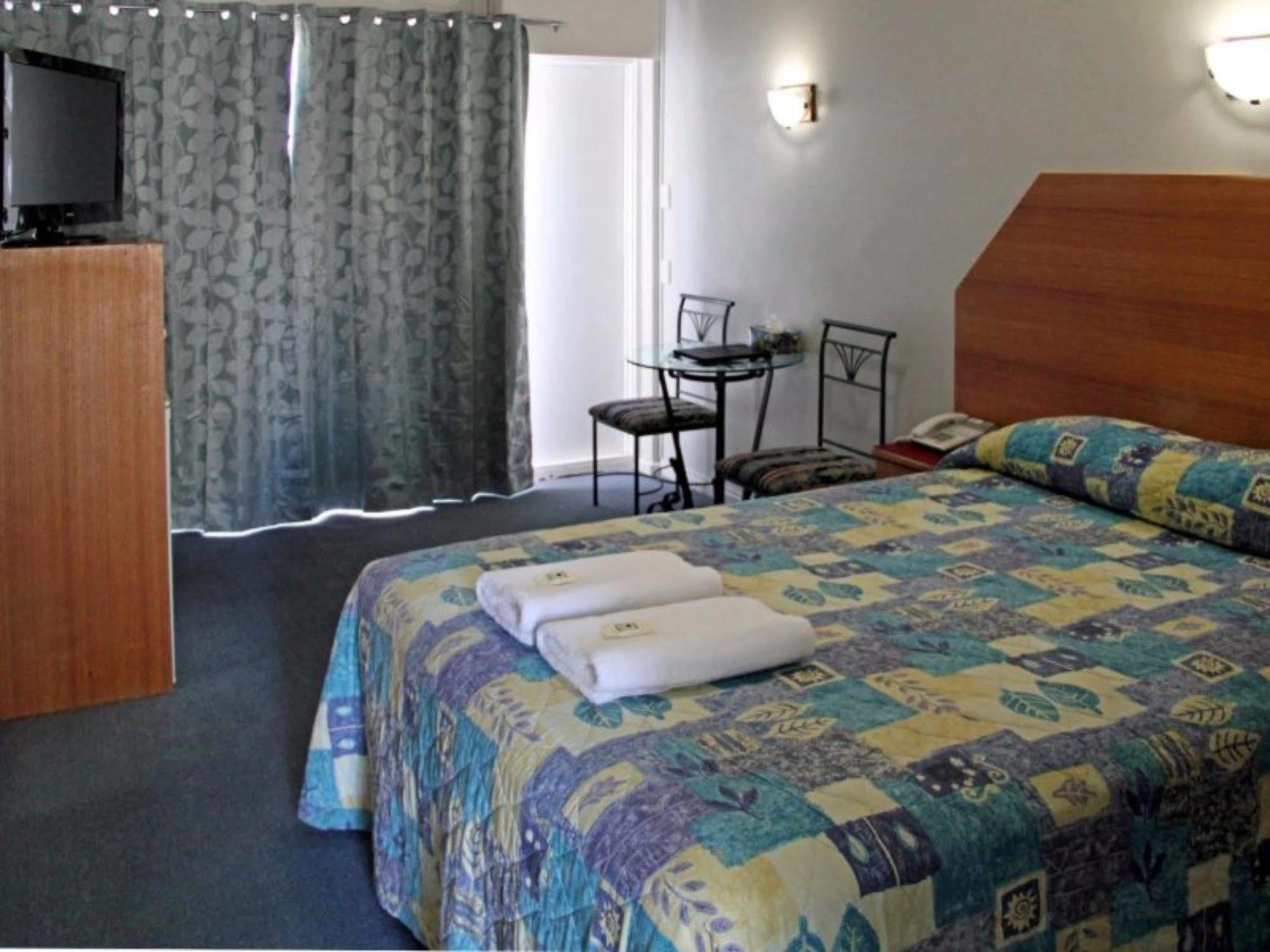 Bunbury Welcome Inn Motel Bagian luar foto